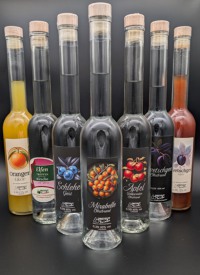 Obstbrände aus eigener Produktion