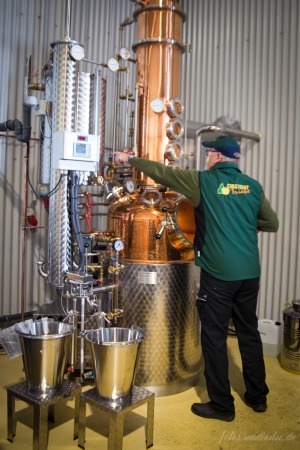 Obstbrennereianlage zum Apfelmarkt 2019 Obstbrennereianlage zum Apfelmarkt 2019