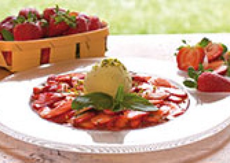 Natürlich gesund mit Obst aus Thüringen – Erdbeer-Spargel-Salat